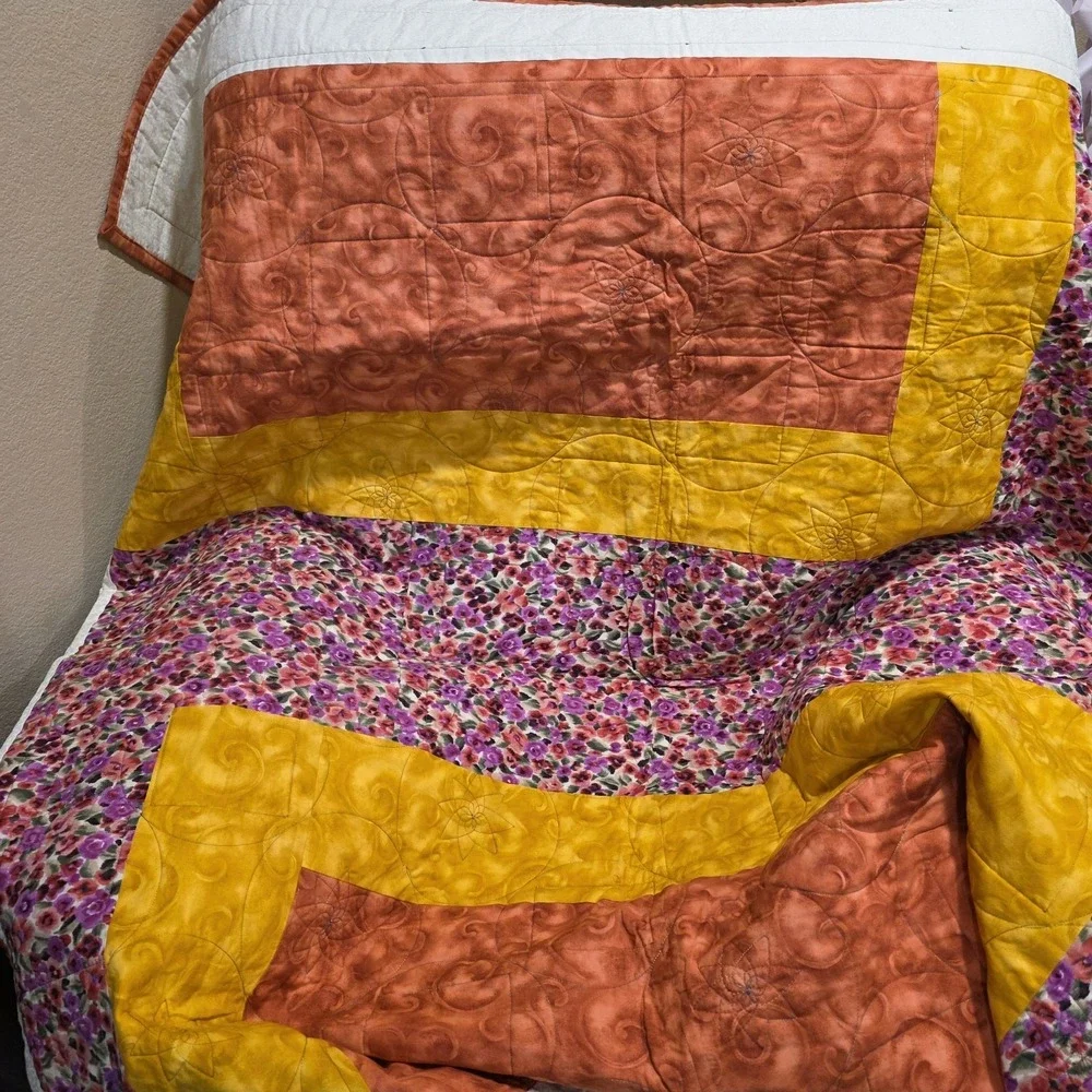 Quilt 62x62.5 Handmade Machine‎ Sewn Pink  Green Ivory Yellow Roses Floral Patch